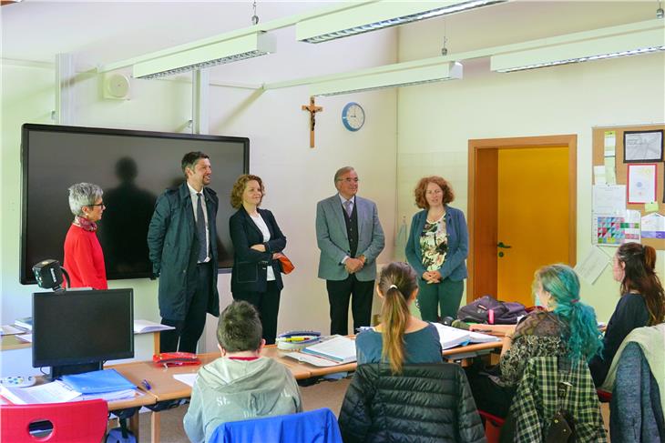 Les strotöres de formaziun ladines mët tl zënter la partezipaziun