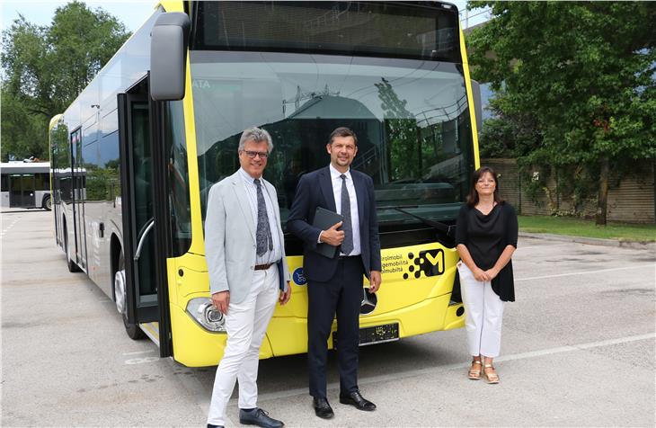 Autobus ibridi, nuova era per la SASA