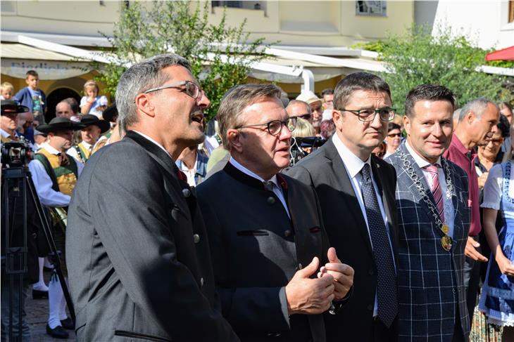 Friedensbotschaft vom Euregio-Fest in Neumarkt