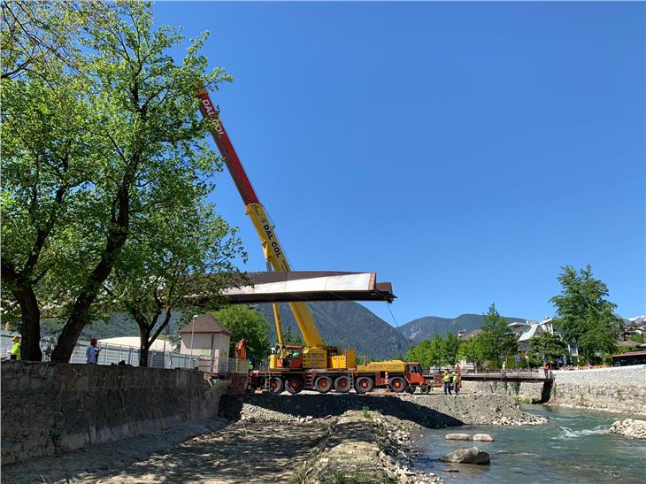 75 Jahre nach Kriegsende: Ersatz für das Bombenbrüggele in Brixen