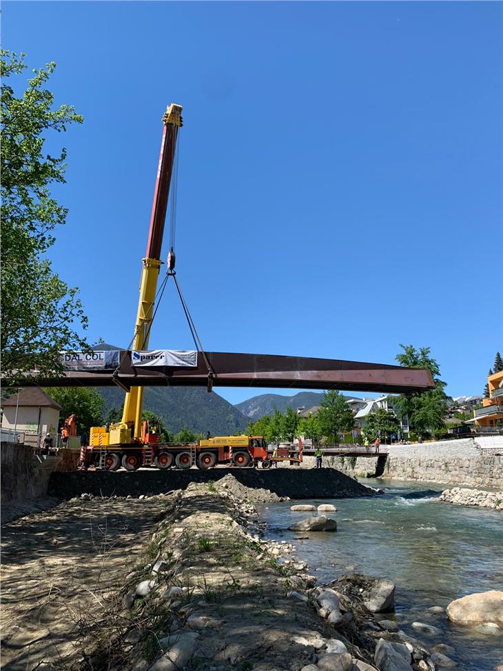 75 Jahre nach Kriegsende: Ersatz für das Bombenbrüggele in Brixen