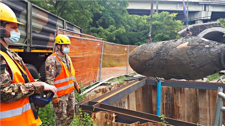 Bombenentschärfung in Pfatten reibungslos verlaufen