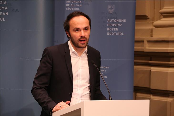 Giunta: video della conferenza stampa del 9 giugno