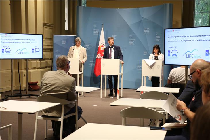 Migliorare qualità trasporto pubblico: presentata carta qualità SASA