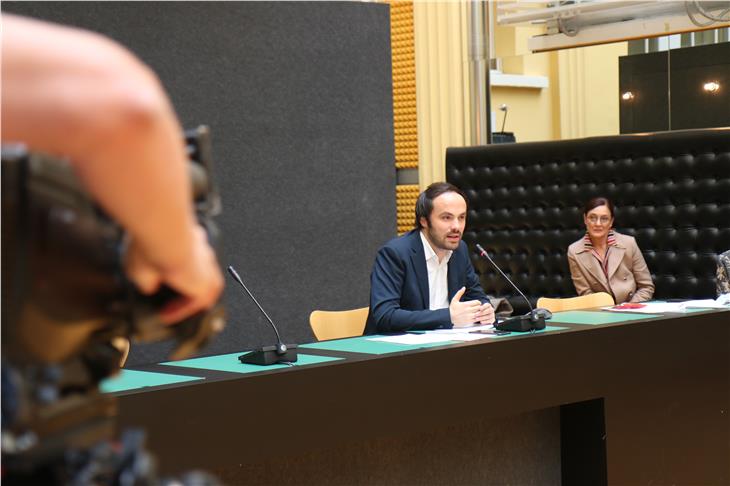 Ein Roter Faden für den Deutschunterricht