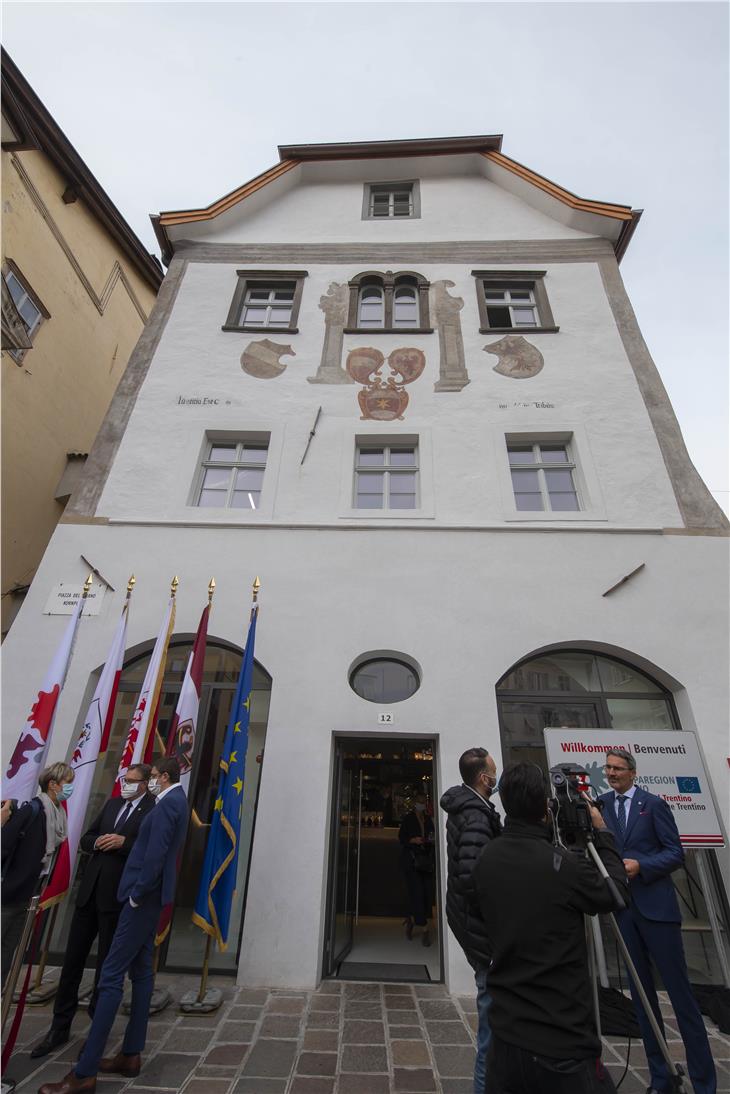 Neuer Euregio-Sitz im Bozner Waaghaus eröffnet