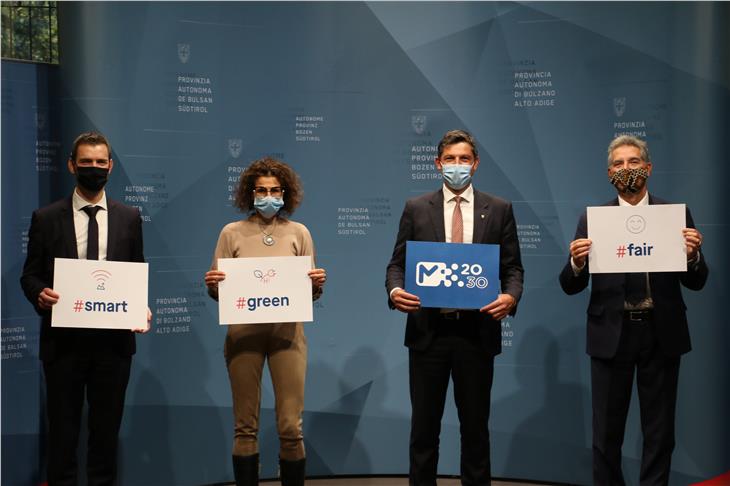 Servizio bus: la Giunta approva sistema misto pubblico/privato