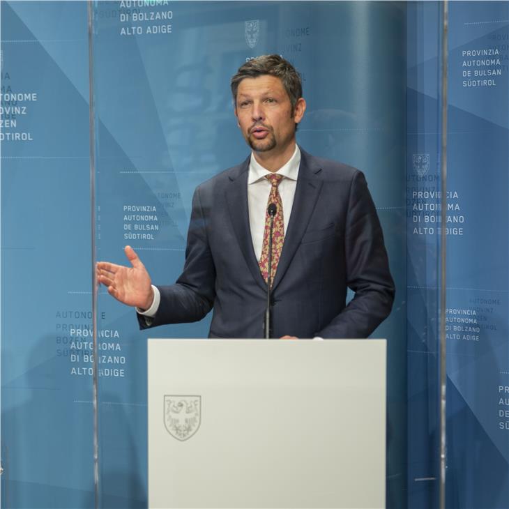 Cultura: Nü miliuns de euro por pié indô ia