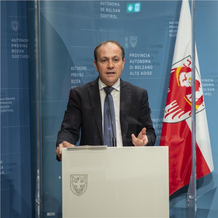 Cultura: Nü miliuns de euro por pié indô ia