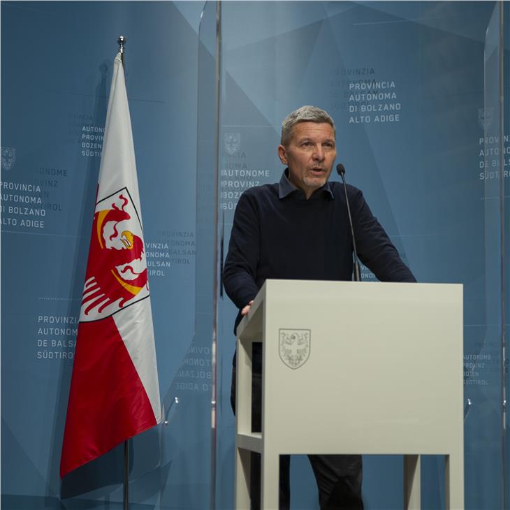 Baustein für weitere Öffnungen: Corona-Pass vorgestellt