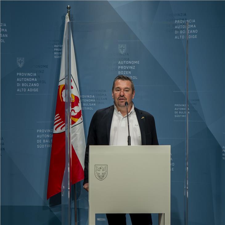 Baustein für weitere Öffnungen: Corona-Pass vorgestellt