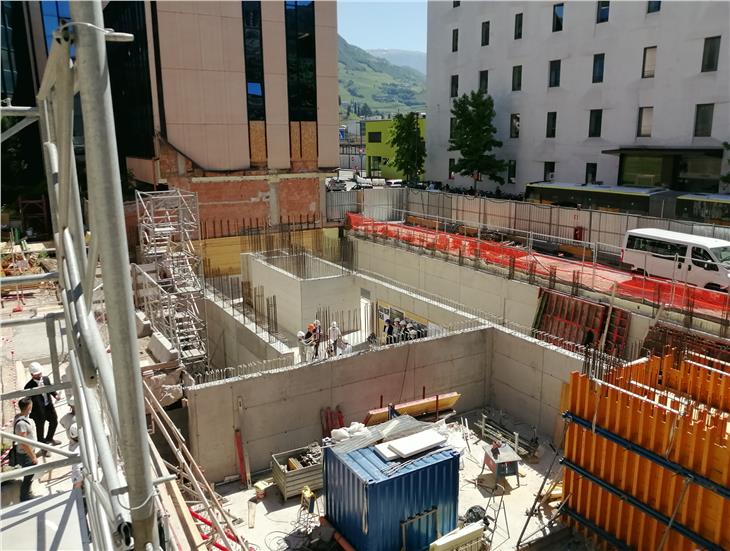 Nuovo palazzo del personale a Bolzano, posata la prima pietra