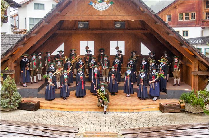 Covid-19: mosöres straordinares de sostëgn a organisaziuns culturales