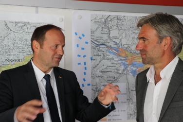 Notrufzentrale: Landesräte für grenzüberschreitende Zusammenarbeit