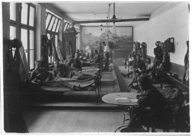 Meran im Ersten Weltkrieg: Fotobestand des Touriseum online