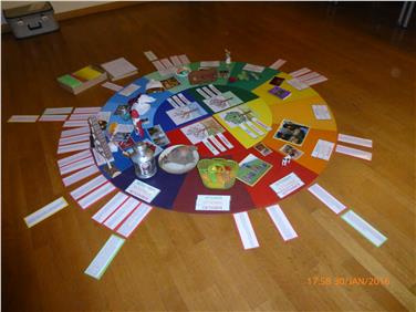 Scora ladina: 42 educadësses á stlüt jö la scoraziun Montessori