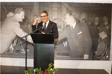 Tag der Autonomie (1/4): Kontroverse Standpunkte über Geschichte