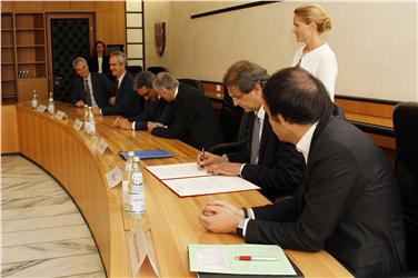 Studio bilingue di giurisprudenza, siglato l'accordo fra le Università