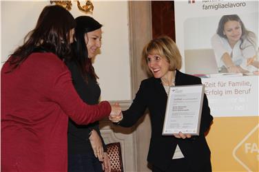 Certificati audit famigliaelavoro: vantaggi per personale e aziende