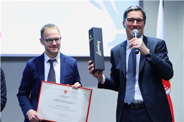 Consegnato il Premio per la ricerca a Christian Fuchsberger